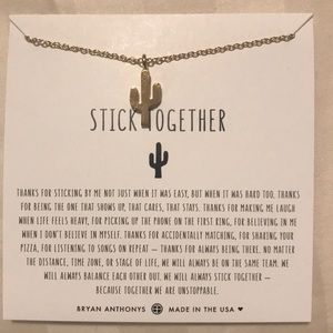 Gold friendship necklace